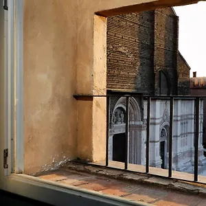  Appartamento Hercolani Italia